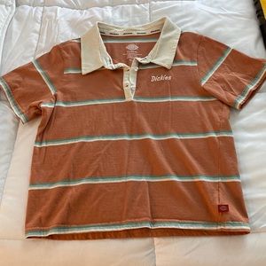 Youth XL fits like a women’s small :)